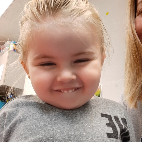 Meet your Posher Oliver - Picture 2 of 9